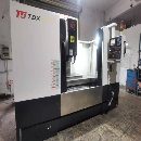 到货鼎泰1270数控铣 三轴硬轨，台正机身 行程1200-700-650 主轴B.